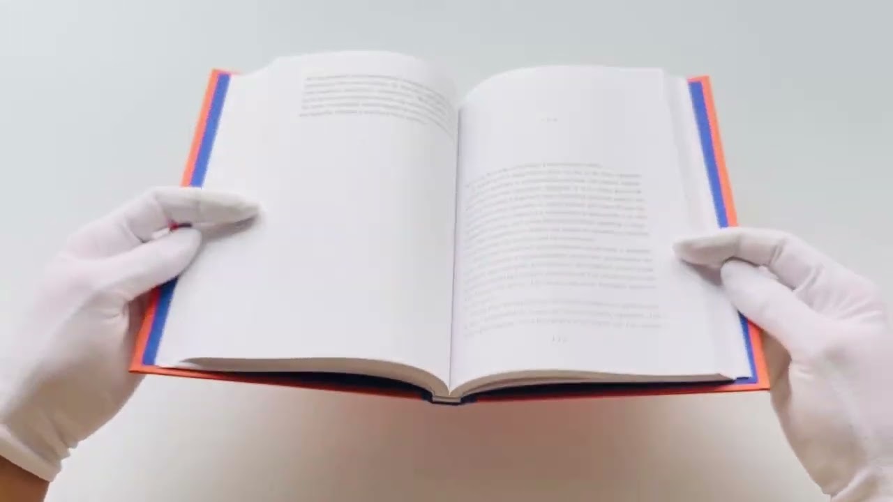 Книга Заметки неисправимой оптимистки. О том, как копить не деньги, а впечатления, наряжаться без повода и влюбляться снова и снова (Дарья Субботина) — 3