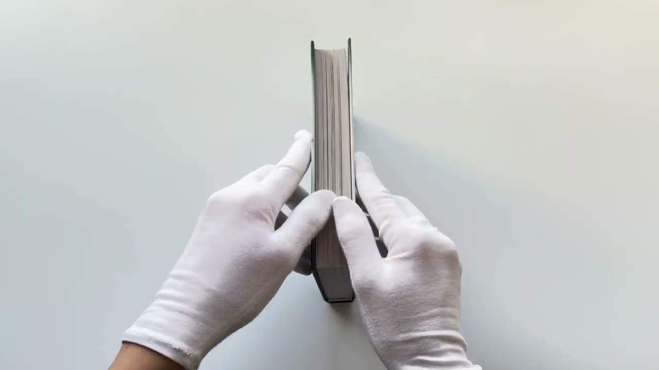 Книга Безмолвный пациент (формат клатчбук) (Алекс Михаэлидес) — 3